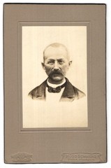 Photograph Hugo Schwerg, Pirna, Alberststraße 13, confessed gentleman in portrait