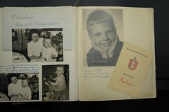 Photo album Wuppertal Krefeld child wafers advertising Friesland Norderney boy picture