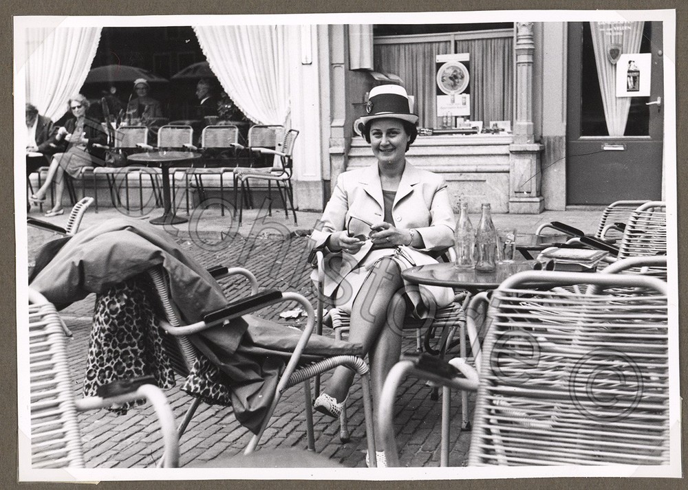 Photo Netherlands Delft Cafe Terrace Women Fashion 1950s