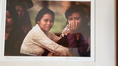 Vtg BOLINESE WOMEN Signed Art Photograph ’94 14×17 framed size John Carlson