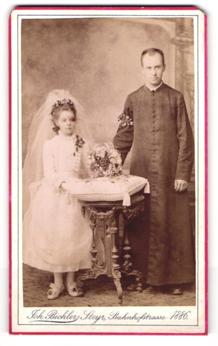 Photograph Joh. Bichler, Steyr, priest to his primiz with primiz bride and