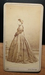 Standing girl – young woman in crinoline – 1866 / CDV Julius Gertinger Vienna