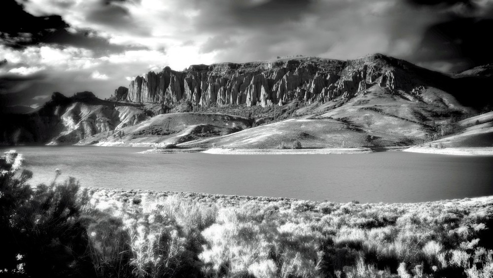Fine Art Photography, Black and White, 9×16, Blue Mesa Reservoir, Colorado