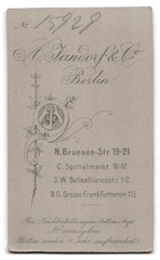 Photograph A. Jandorf & Co., Berlin, Brunnenstr. 19-21, Portrait Pretty Lady m