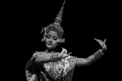 Women Dance Like Nobody’s Watching 8×10 Photos Collection 24 To Choose From WoW