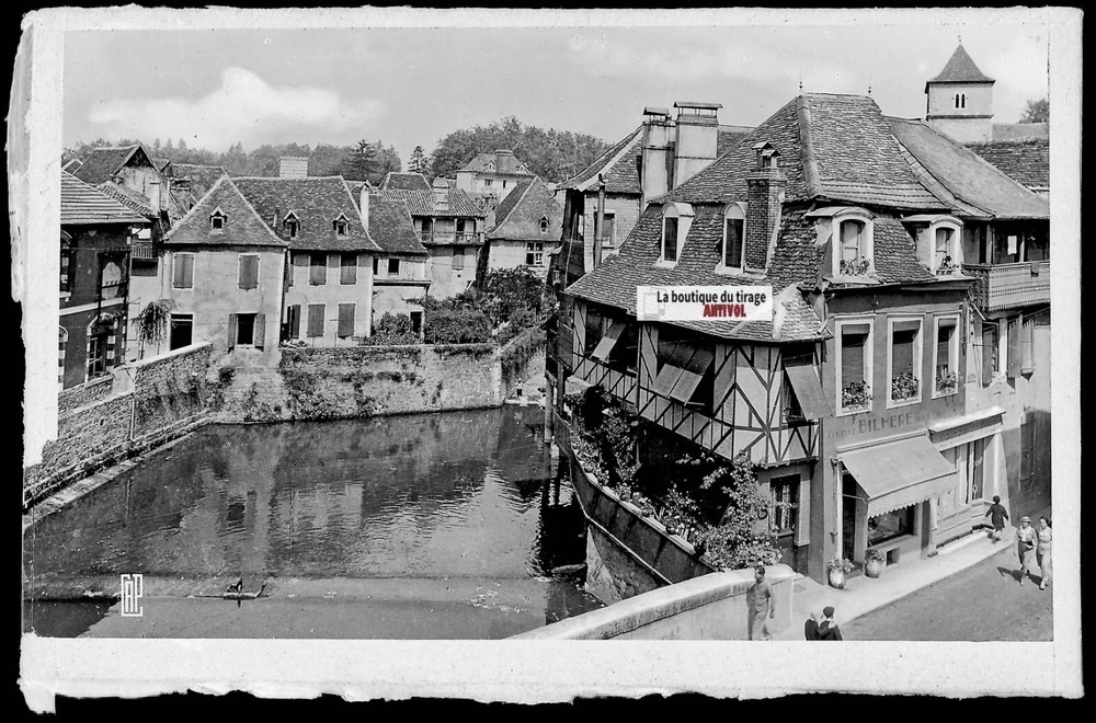 Old Black & White Photo Glass Plate Negative 9X14 Cm Salies-De-Béarn