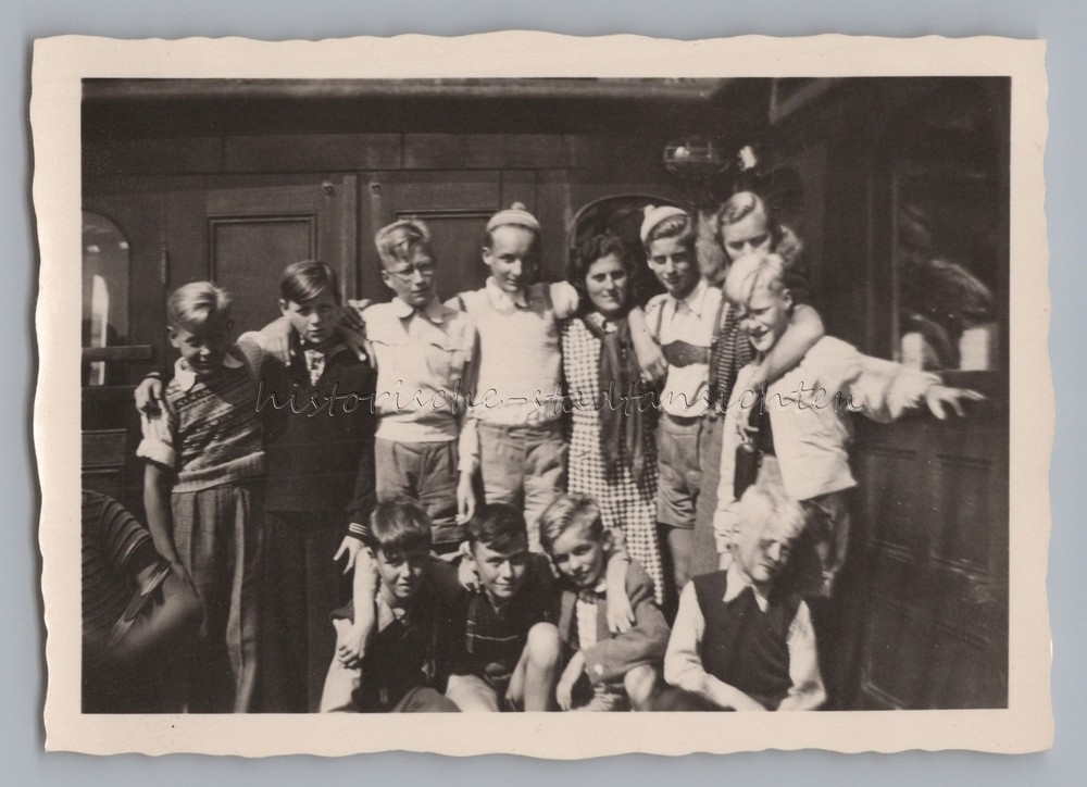 Boys Cruise – Old Photo