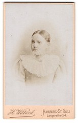 Photograph H. Wittrock, Hamburg-St. Pauli, long row 54, portrait beautiful woman