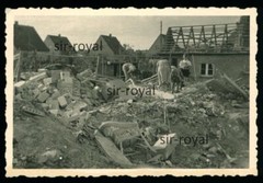 house after explosion? – Family Searched Debris – 1940s – Photo 9x6cm