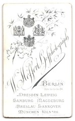 Photograph W. Höffert, Berlin, Unter den Linden 24, soldier in uniform with bayon