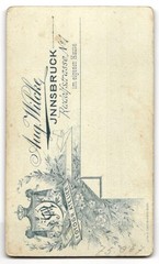 Photograph Aug. Wilcke, Innsbruck, Rudolfstraße 1, Bourgeois Miss with FL