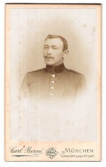 Photograph Carl Berne, Munich, Türkenstr. 20, Portrait Soldier in Uniform with K