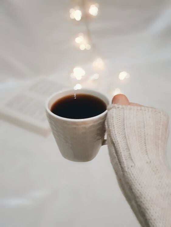 Digital Image Picture Photo Pic Wallpaper Background Woman Holding Coffee Cup