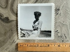 ALLURING SMILING WOMAN Original Black and White Photo 3 1/2″ X 3 1/2″
