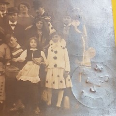 Photo Antique, Vintage, 1914, Group of People, Carnival?, Postcard Run, Excellent