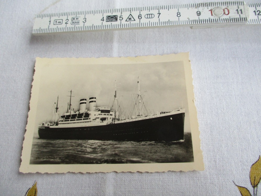 Dampfer Hansa 1954 vor Warnemünde Originalfoto 9×6 cm