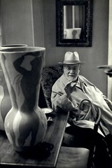 1952 Henri Cartier Bresson Matisse Portrait Viewing Picasso Vases 1952 Art Photo