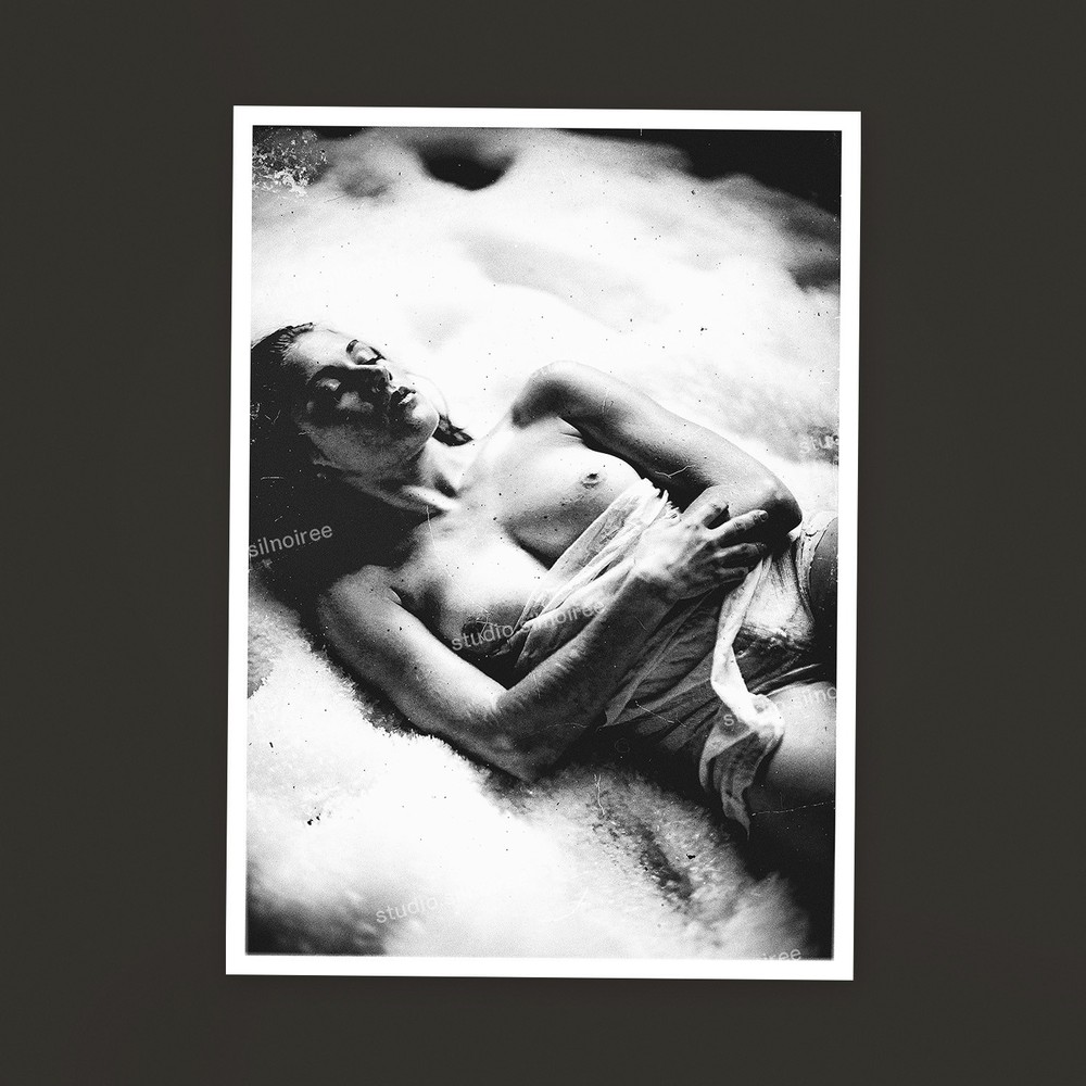 Vintage SW Photo Print Reclining Female Nude Art Water 1930 10×15 z[b47ay0]