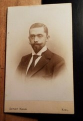 Man with beard portrait/CDV Detlef Hahn Kiel