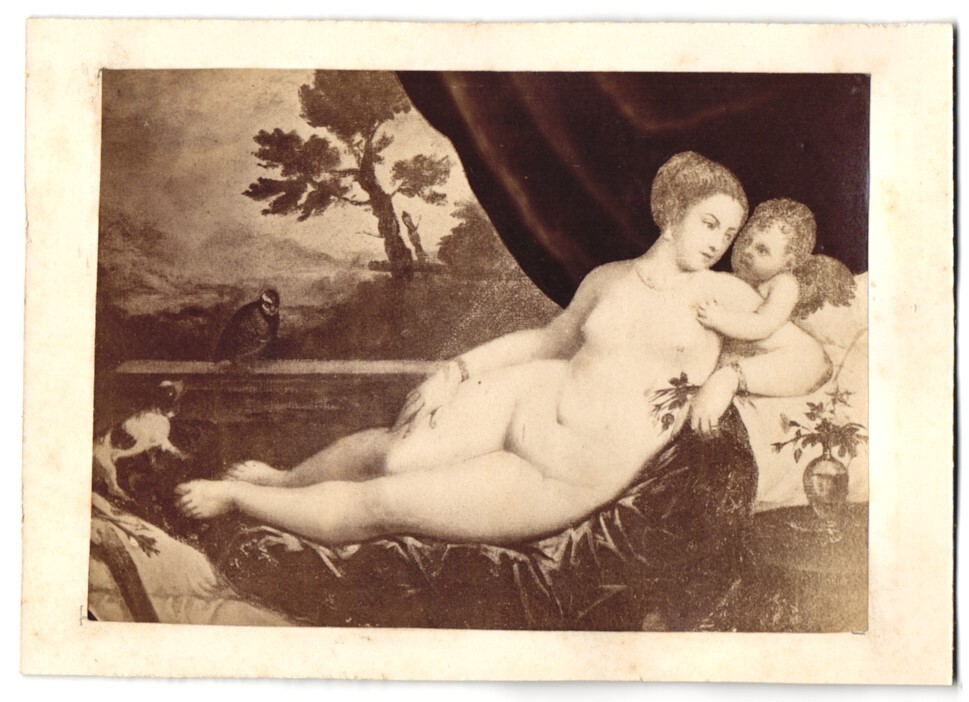 Photography Unknown Photographer and Place Paintings: Venus dell Amorino Nude