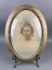 Antique 1900 Oval Convex Glass Framed Portrait Of A Young Girl