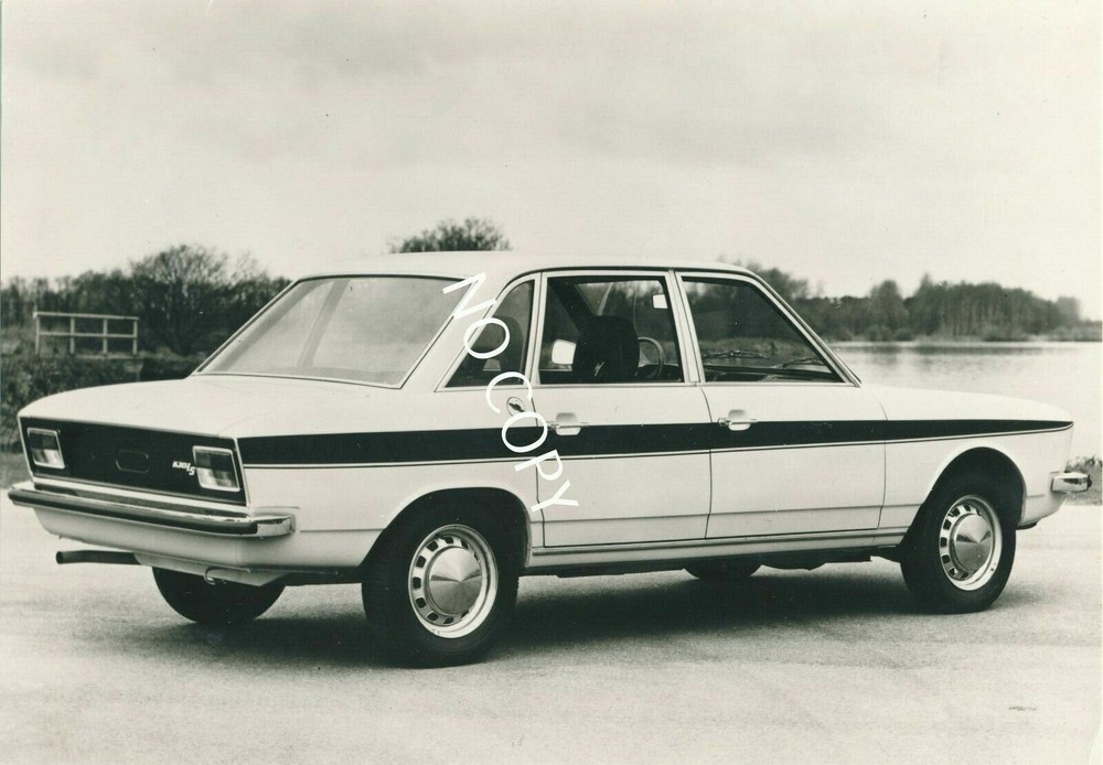 Manufacturer Archive XL Photo 70/80J Automotive Car Vehicle – VW K70 LS C1.67