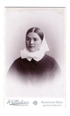 CDV photo around 1900, young woman, nurse, Frankfurt am Main
