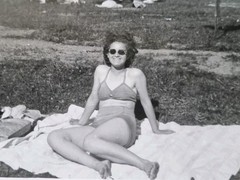 Original Photo Women Pretty Sexy, Bikini(2)