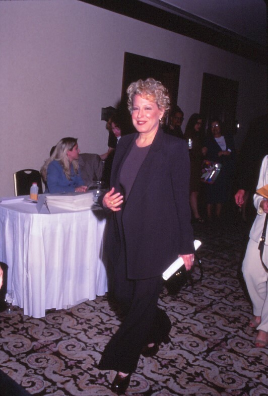 Dia Bette Midler Celebrity Photo Agency 1997 KB Format Photographer P2-7-3-4