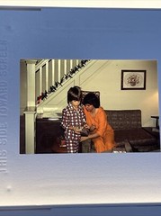 Lot Of 34 Family Christmas 1981 Amateur 35mm Color Slides
