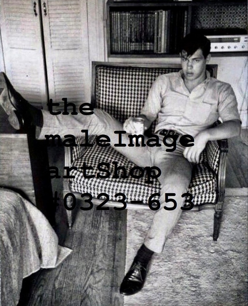 VINTAGE MALE PORTRAIT #0323-653 – free shipping in usa