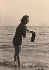 Vintage Photo Beautiful Woman By The Sea Snapshot 1960s Fashion