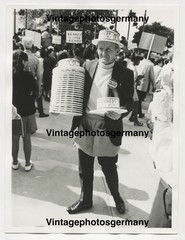 G1985 Photo from the 1960s US election campaign Robert F. Kennedy JFK Photo