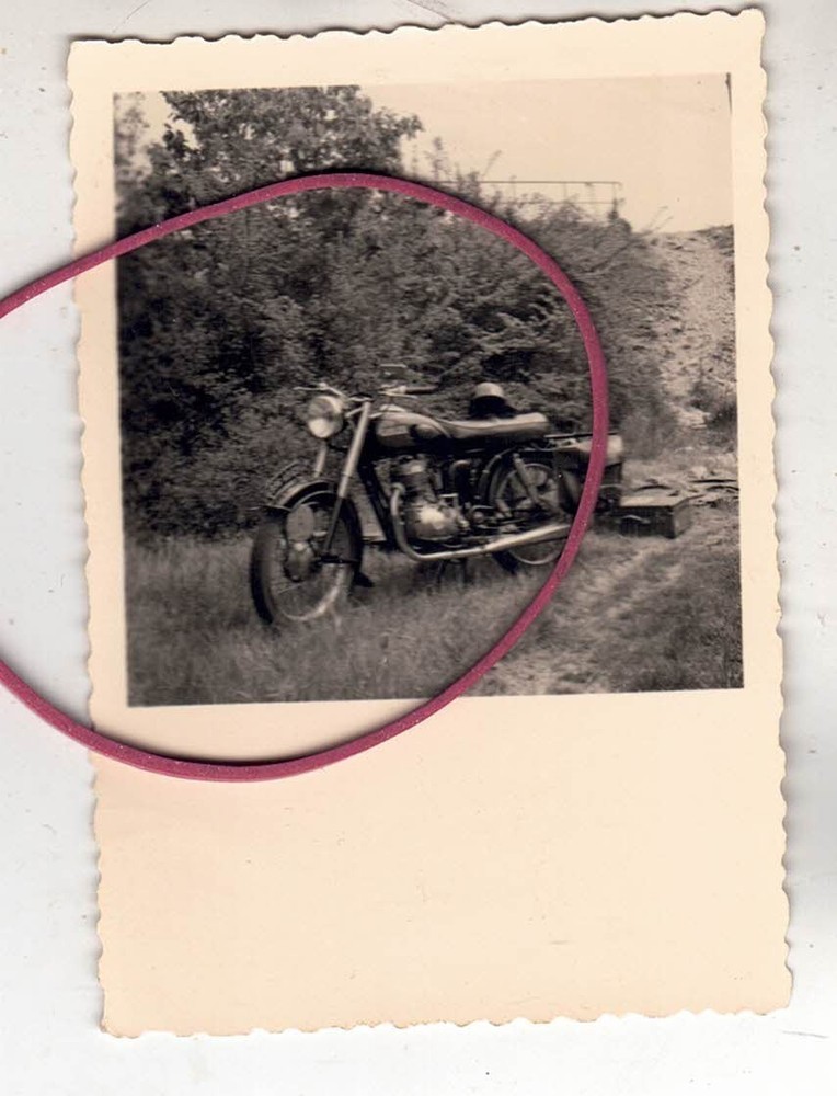 PHOTO PHOTO CAR AUTOMOBILES OLD MOTORCYCLE