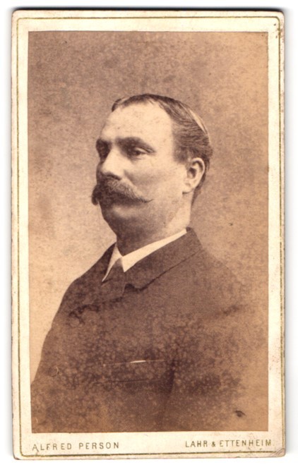 Photograph Alfred Person, Lahr, portrait Mr. Sommerfeld with mustache