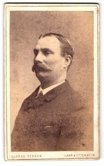 Photograph Alfred Person, Lahr, portrait Mr. Sommerfeld with mustache