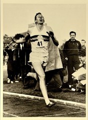 Roger Bannister Runs Fastest Mile, 1954 – Fotofolio Art Photo Print Card