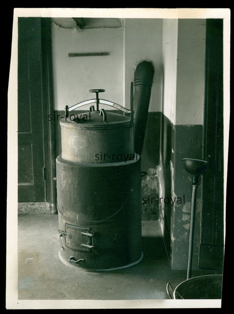Antique Stove – Photo 9x12cm