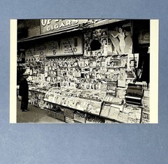 Newsstand NYC 1935 Art Print Card Photo By Berenice Abbott 4.25”x6” Fotofolio