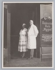 Optician Rodenstock PERFA-Hygal – profession business owner advertising – old photo