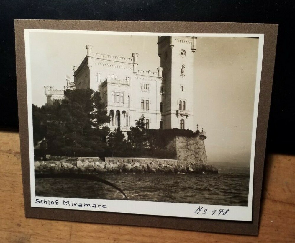 Miramare Castle – from the water / photo