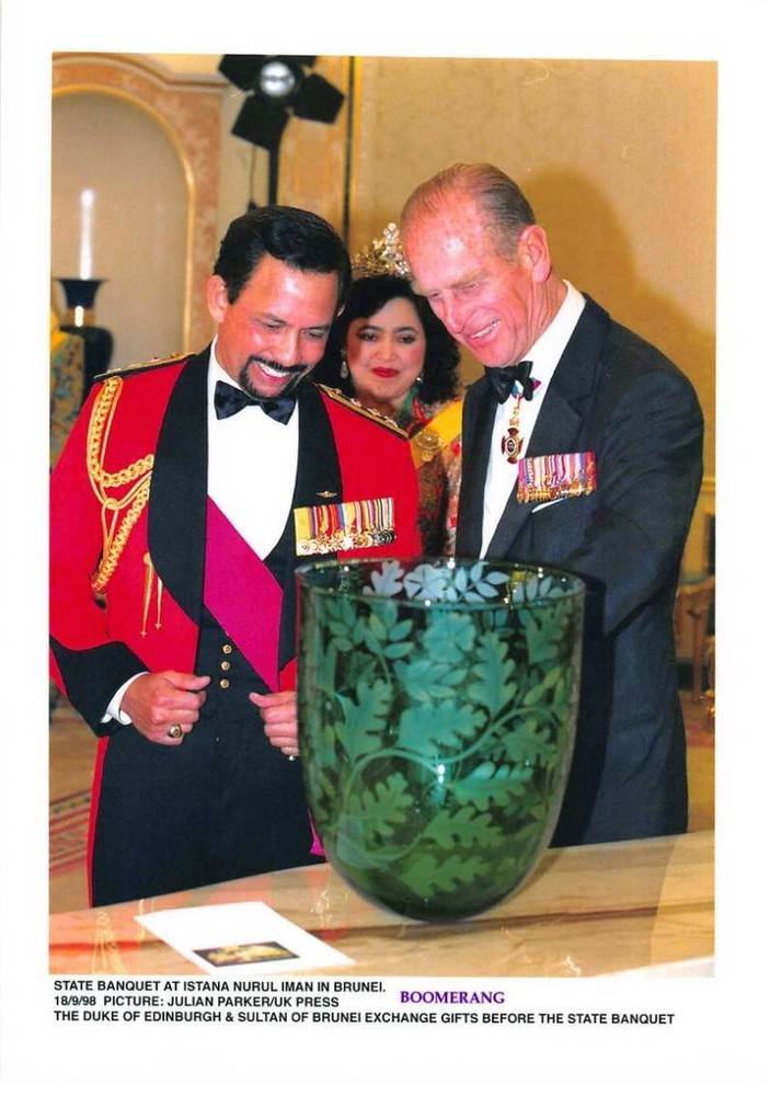 Photo presse.MLE10646.11 13/16×7 7/8in environ.1998.Duc D’