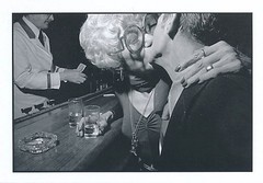 Mary Ellen MARK, 7, «Kissing..», Postcard, Postcard