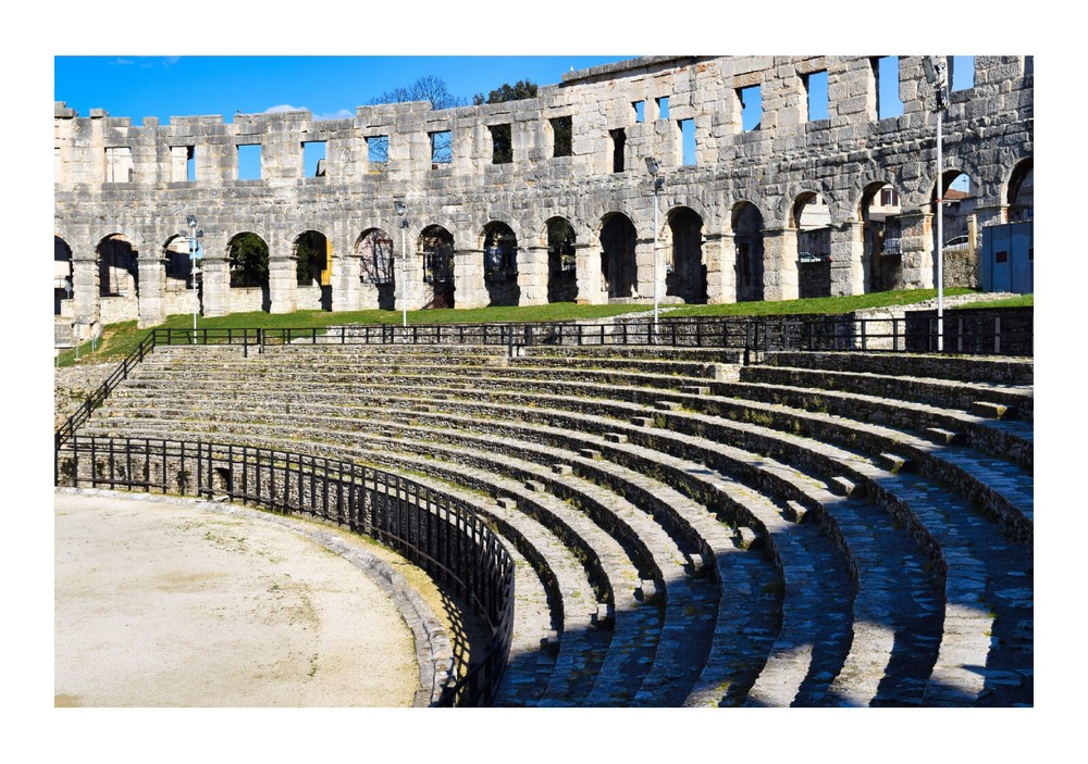 Pula Arena Benches, High Resolution Image, Many Formats, TV Art