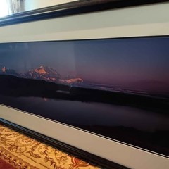 Thomas Mangelsen, «Daybreak on Denali» Framed photograph #26/1200 16″×47″