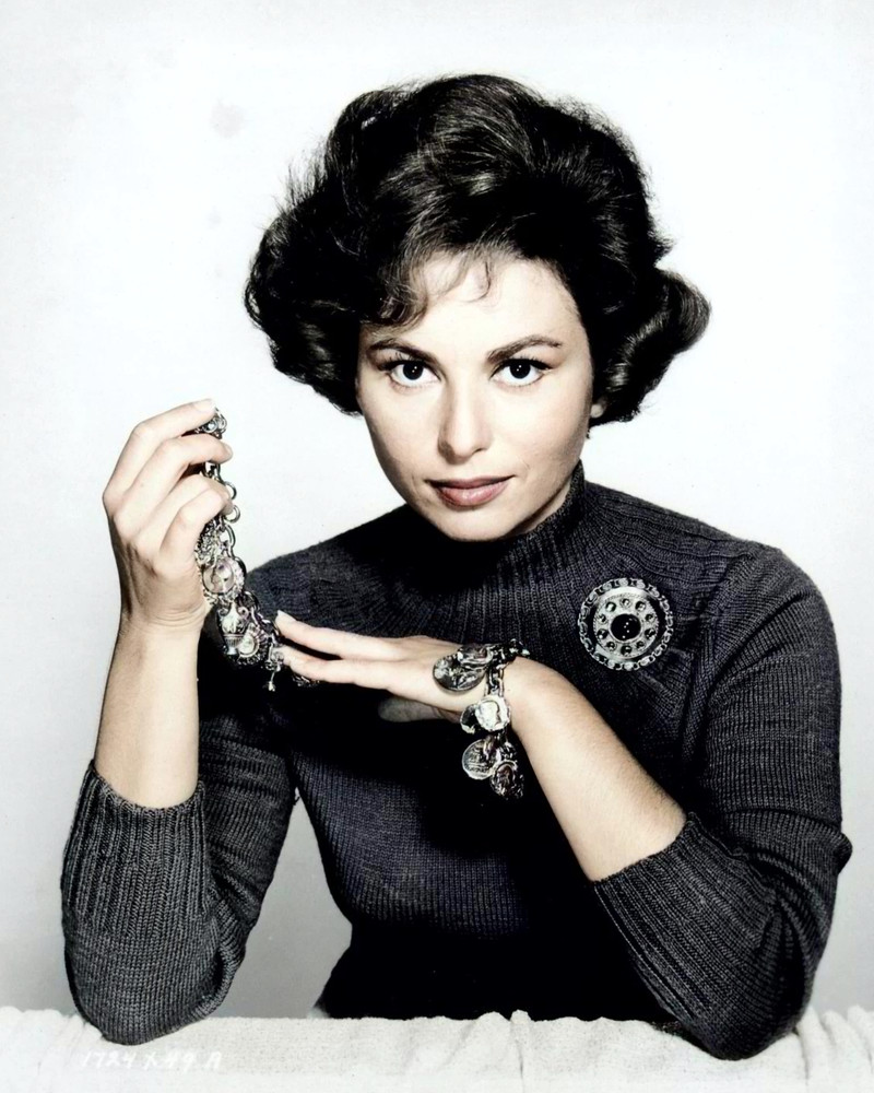 Haya Harareet – 8″x10″ colorized print