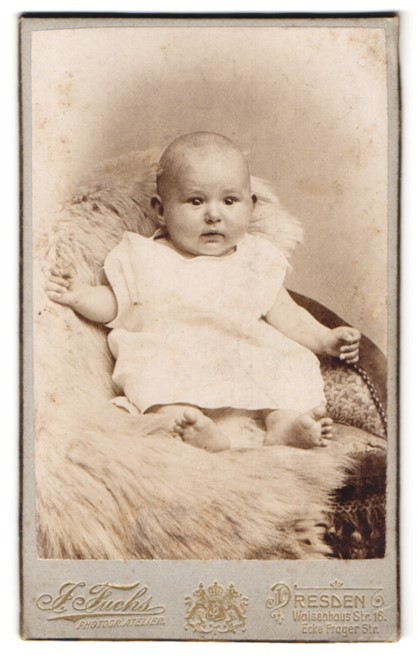 Photograph J. Fuchs, Dresden, Waisenhaus-Str. 18, portrait toddler in white