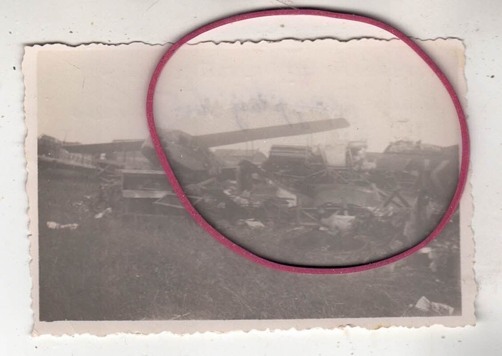 PHOTO PHOTO AIRCRAFT DESTROYED FRENCH AIRCRAFT 1940 AT REIMS