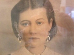 Stunning hand colored photo 1886, One ear left graytone, Great Frame