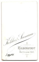 Photograph Köhler & Saemann, Halberstadt, Martiniplan 19-21, woman medium old